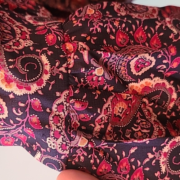 Tiered paisley skirt with flat-front smock-back waist. - Picture 2 of 9